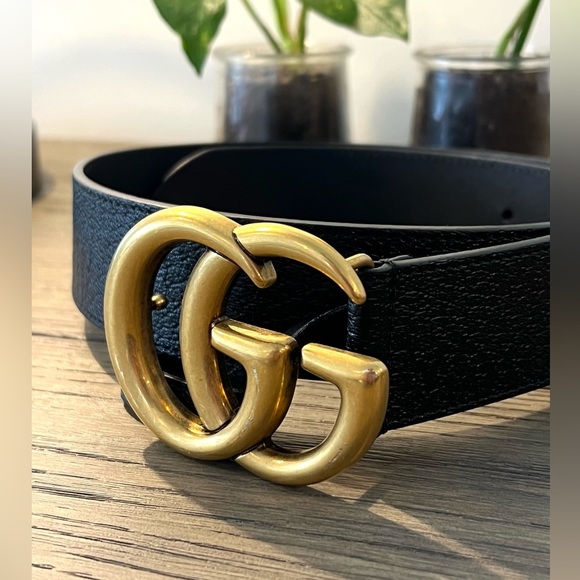 Authentic Gucci GG Logo Leather Belt - Picture 5 of 16
